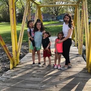 Meet your Posher, Lisaiam